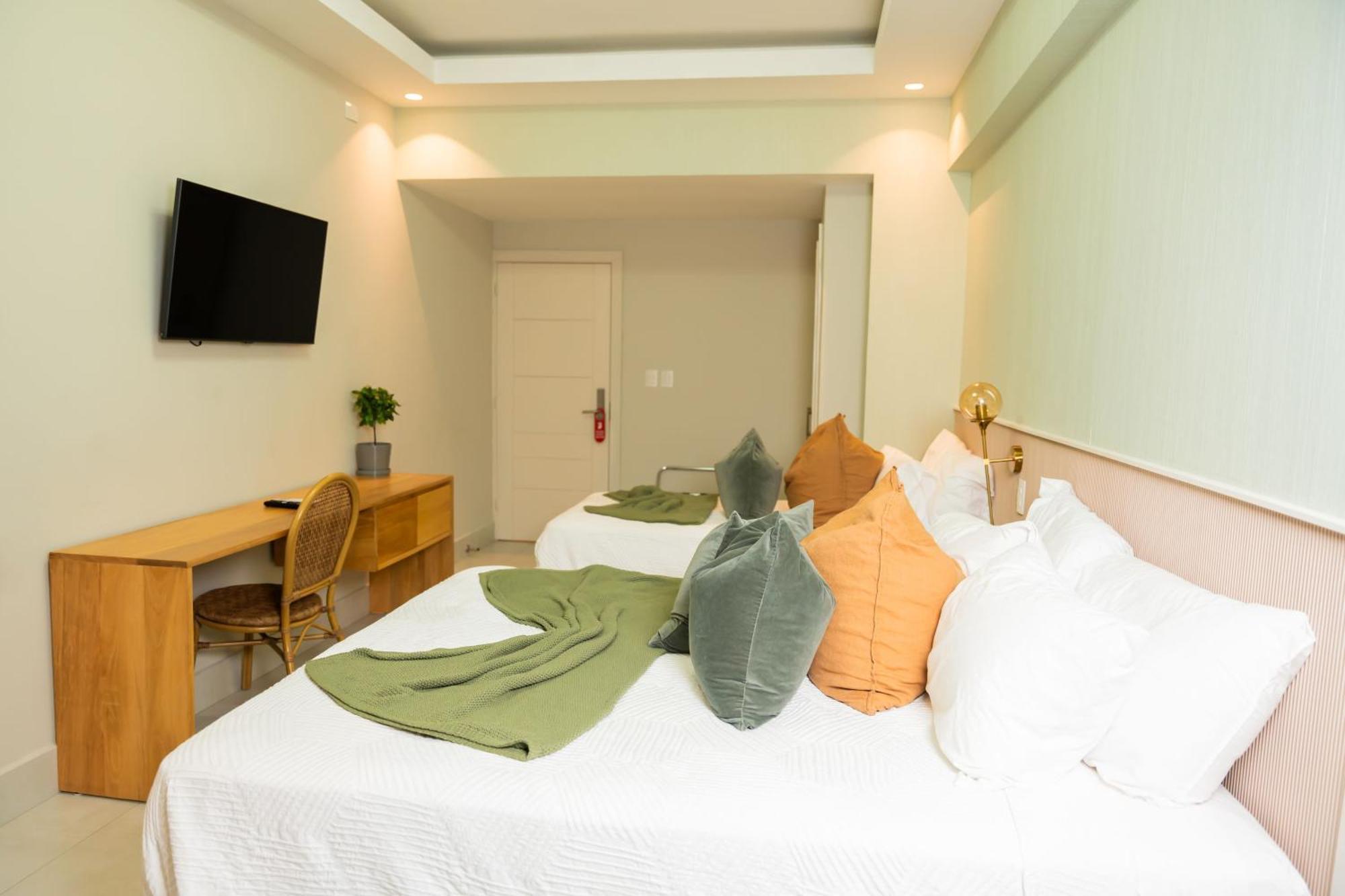 Hotel Stay Here Suites Santo Domingo Kültér fotó