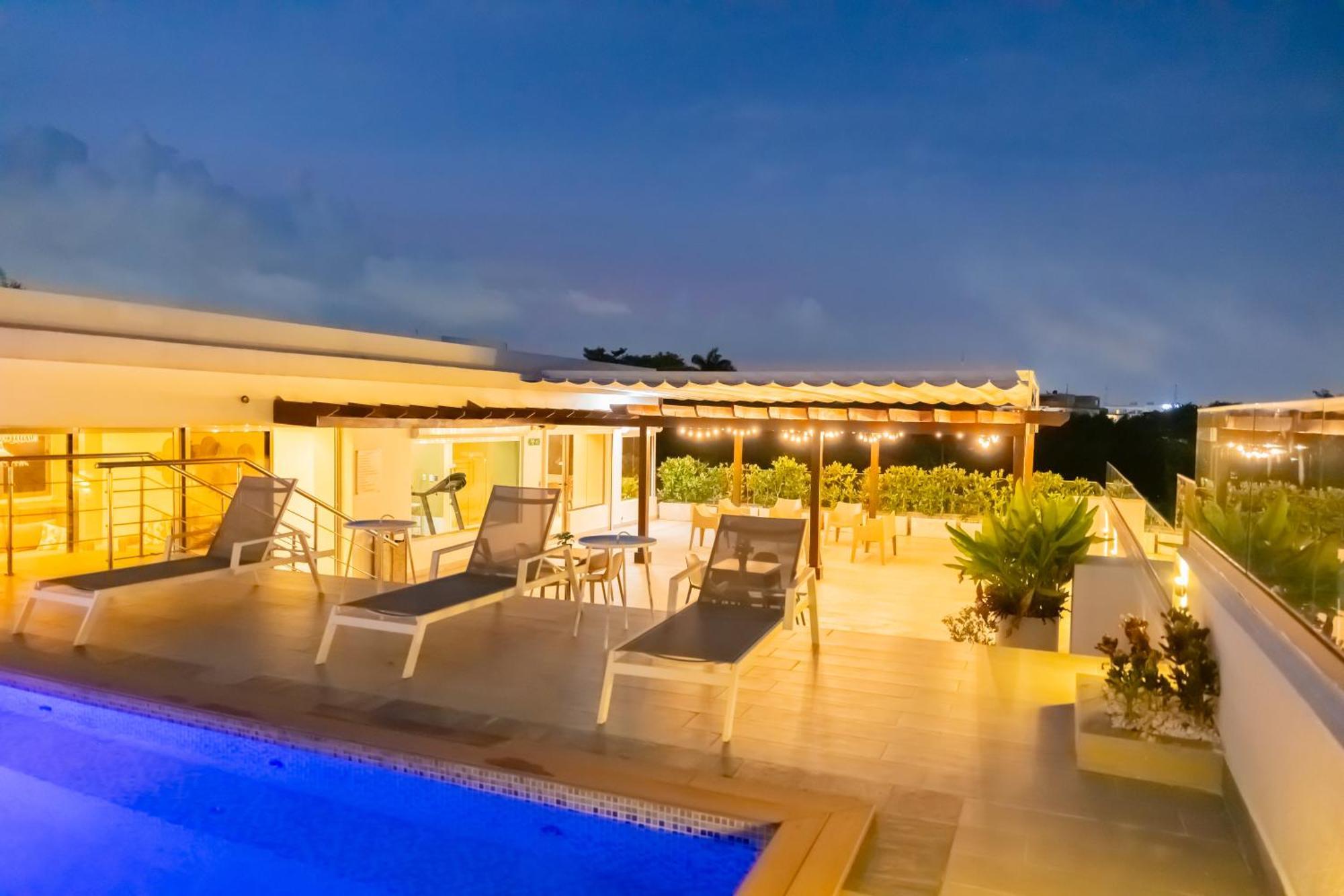 Hotel Stay Here Suites Santo Domingo Kültér fotó